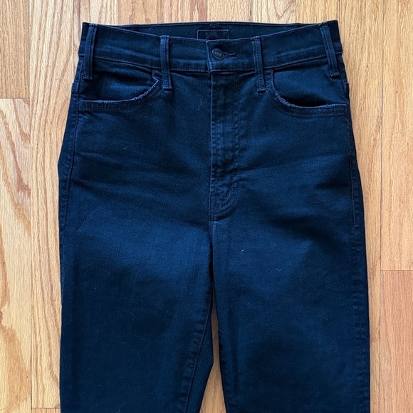 Mother sz 25 Hustler Ankle fray Black Flared Jeans raw edge great cond black - Picture 2 of 6